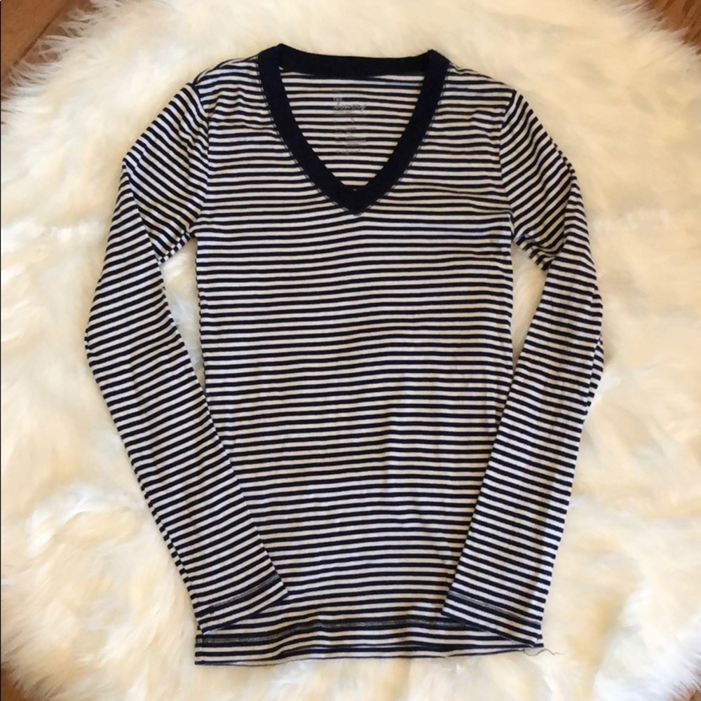 Long Sleeve Gap Super Soft Tee